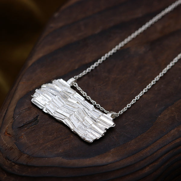 Silver Embellish Necklace
