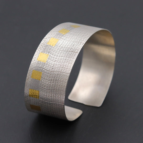 Silver Threaded Texture Cuff