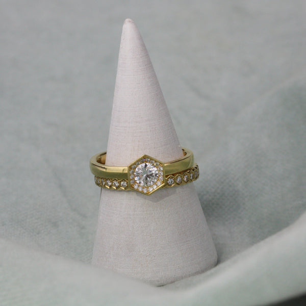 Chapiteau Diamond & 18ct Yellow Gold Ring