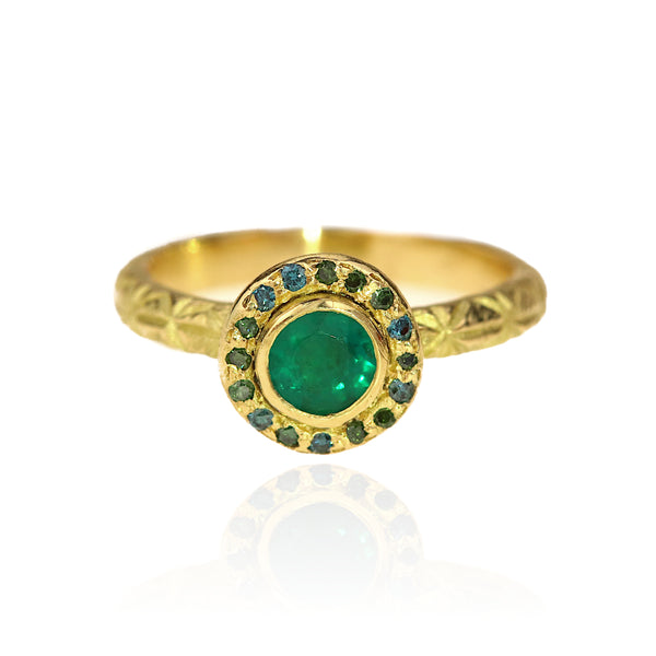 Emerald Halo Engraved Ring