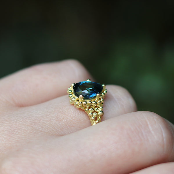 Veriditas Sapphire Ring