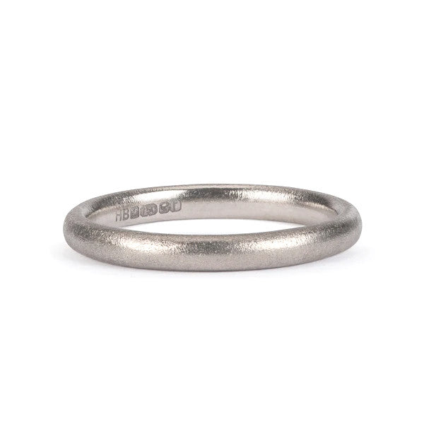 White Gold Court Wedding Band