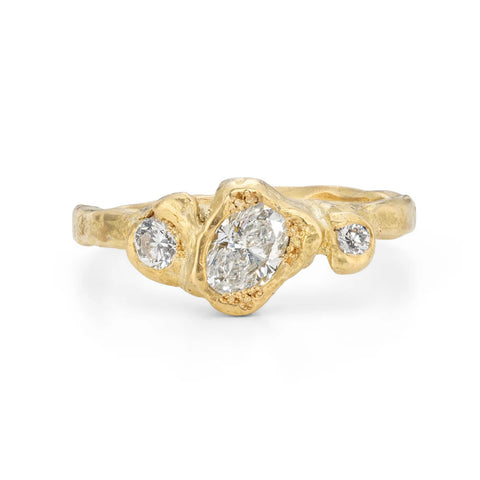 Crest White Diamond Adakite East Ring