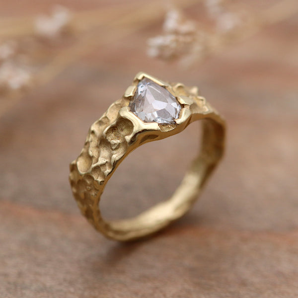 Yellow Gold Textured Molten Ring With Pear Shard Diamond
