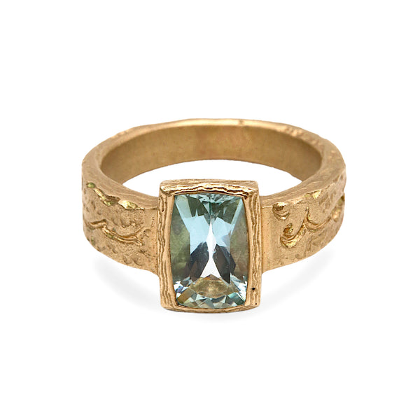 Etched 9ct Gold Aquamarine Ring