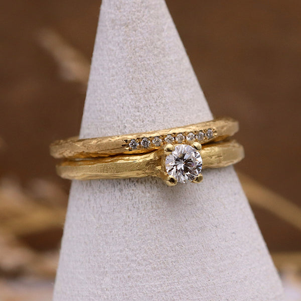 Yellow Gold Etched Ring With Claw Set Diamond