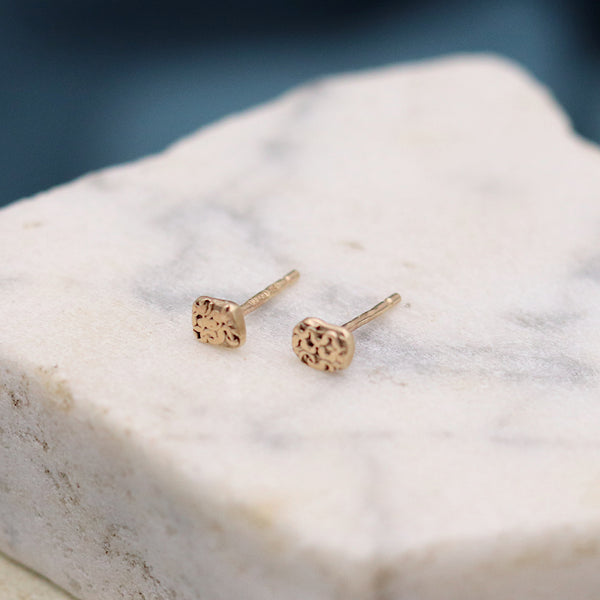 Tiny Gold Hammered Chain Studs