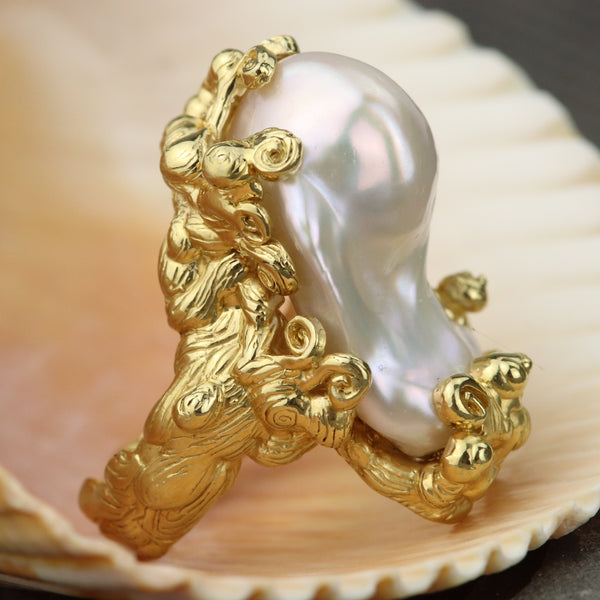 Golden Nymph Pearl Ring