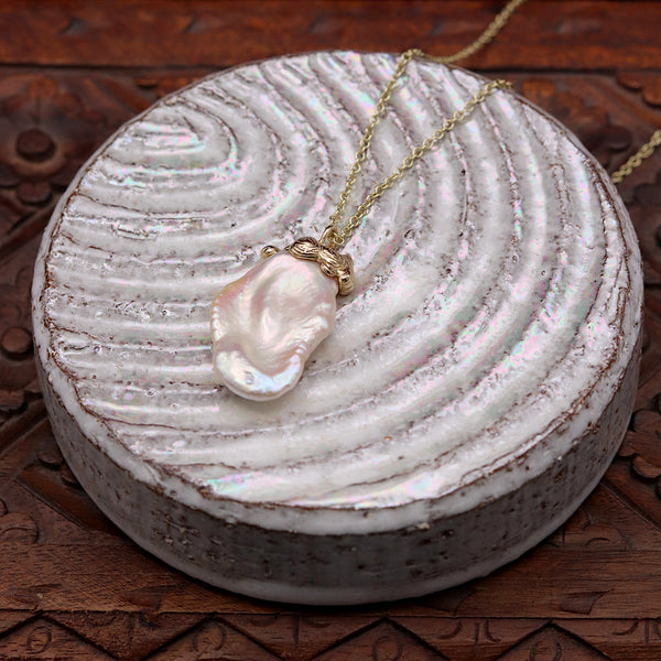 Flat Keshi Pearl Pendant With Molten 9ct Gold