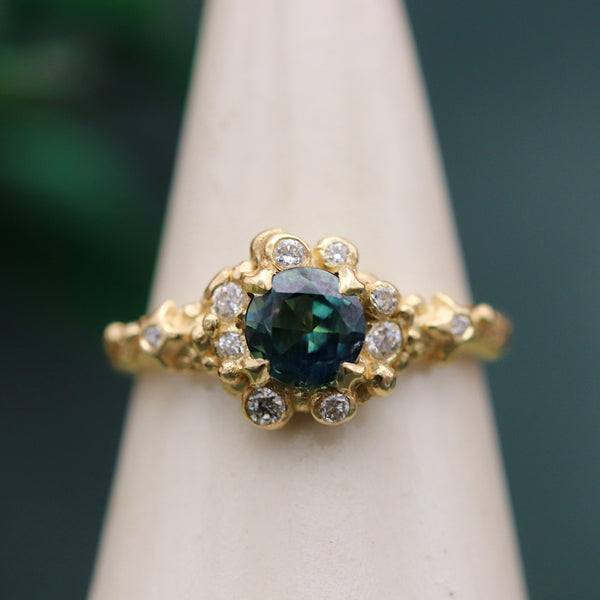 Sapphire Stargazer Ring With Diamonds