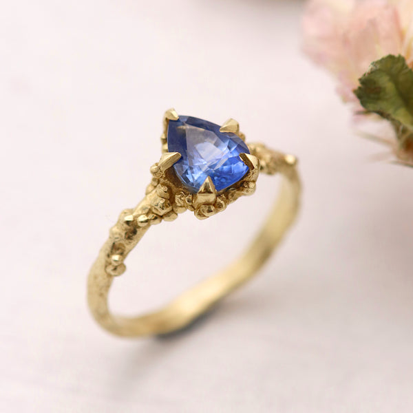 Sunken Treasure Blue Sapphire Ring