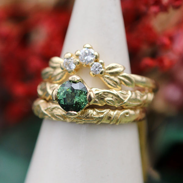 Peaseblossom Ring With Diamonds