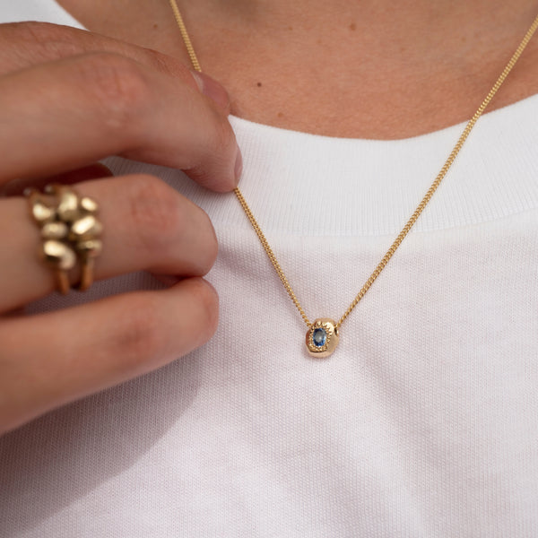Gea Blue Sapphire Necklace