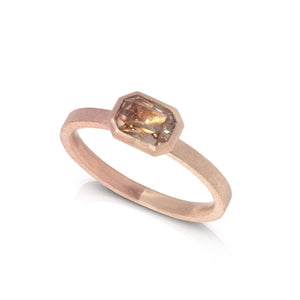 Parti-Parti Zircon Ring