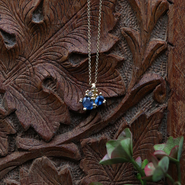 Sapphire Cluster Pendant With Diamonds