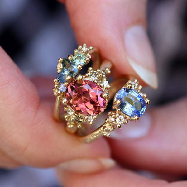 Blue Sapphire And Diamond Ring With Granules
