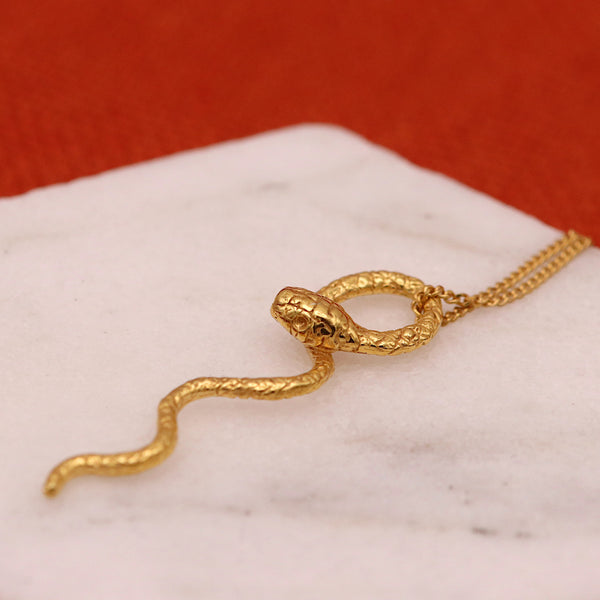 Wavy Snake Necklace