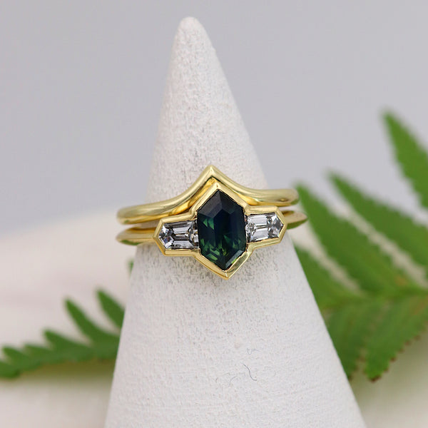 Starlet Sapphire Ring