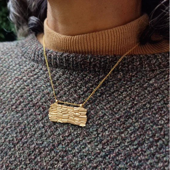 Bronze Embellish Necklace