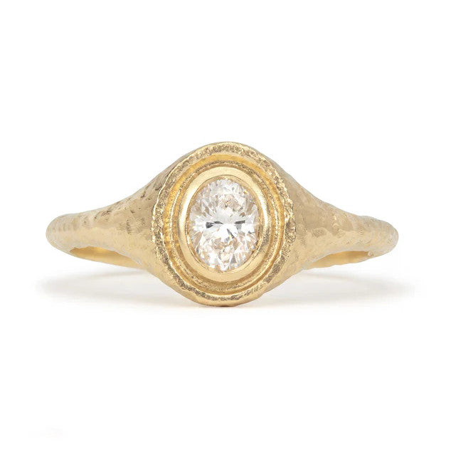 Gaia White Diamond Signet Ring