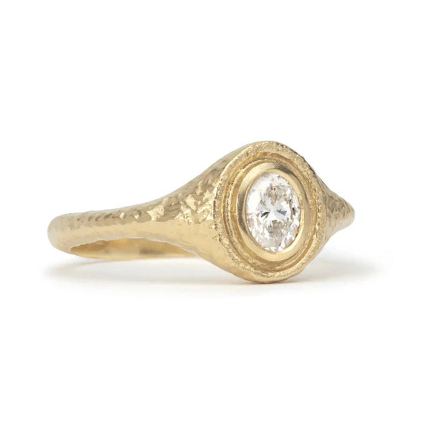 Gaia White Diamond Signet Ring