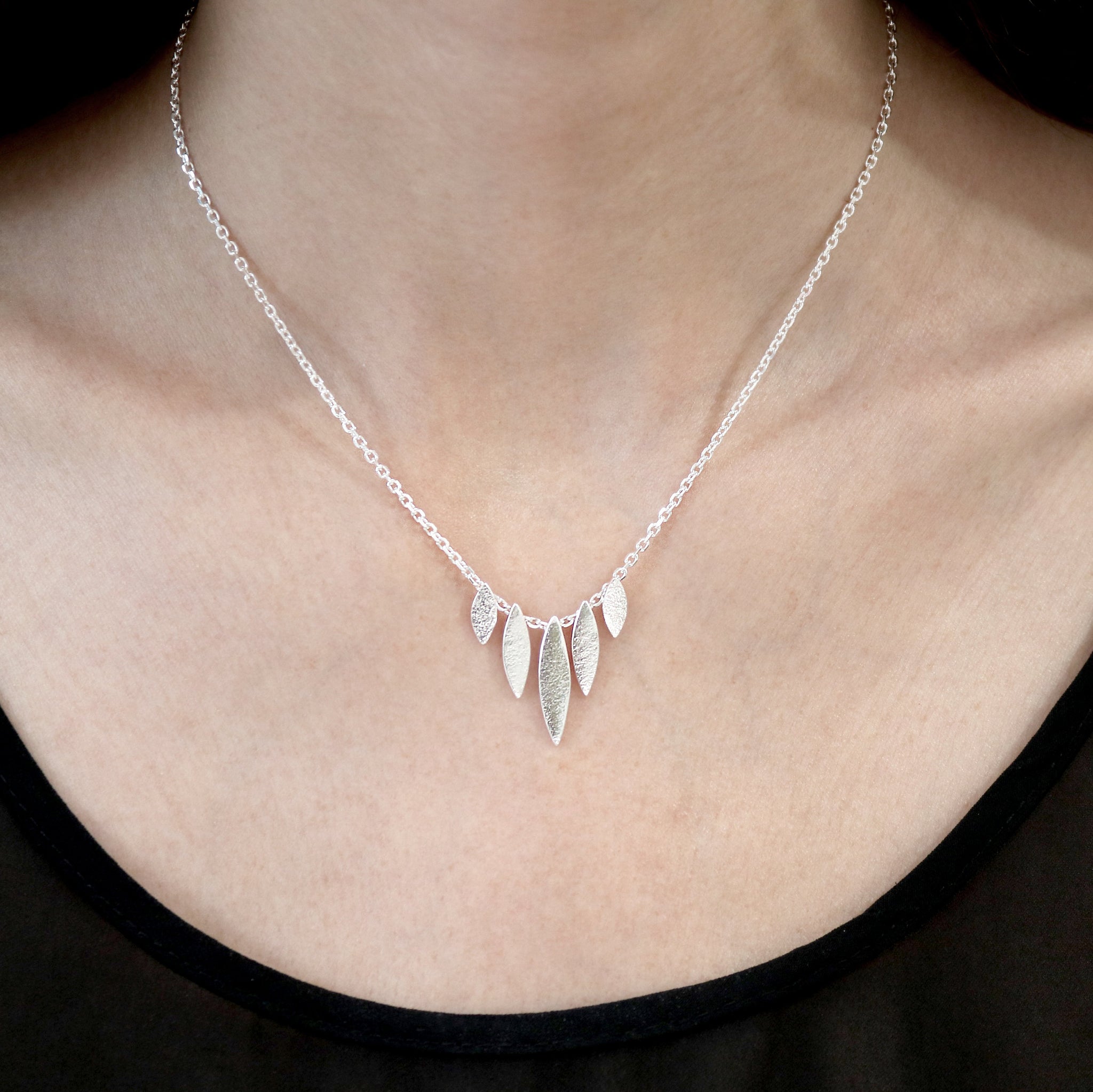 Silver Icarus Graduated Necklace – Gill Wing Jewellery