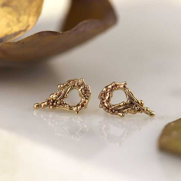 Tiny Seaweed Studs