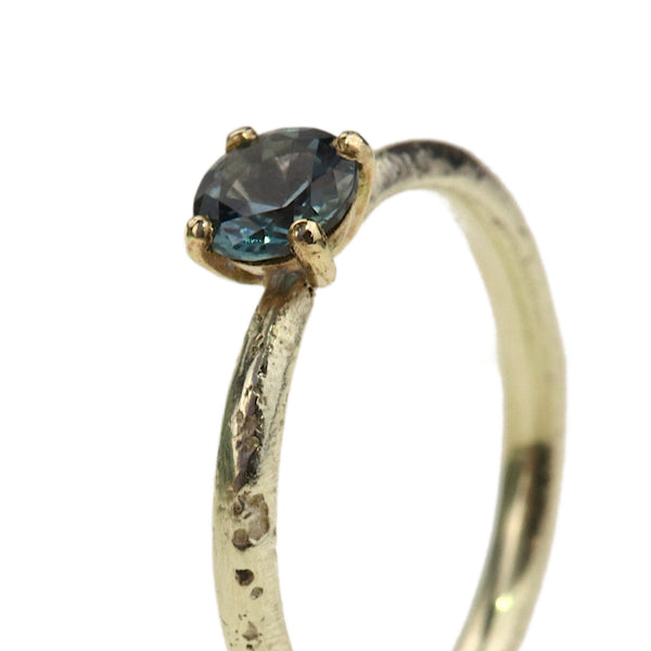 Sandcast 9ct Gold Montana Sapphire Ring