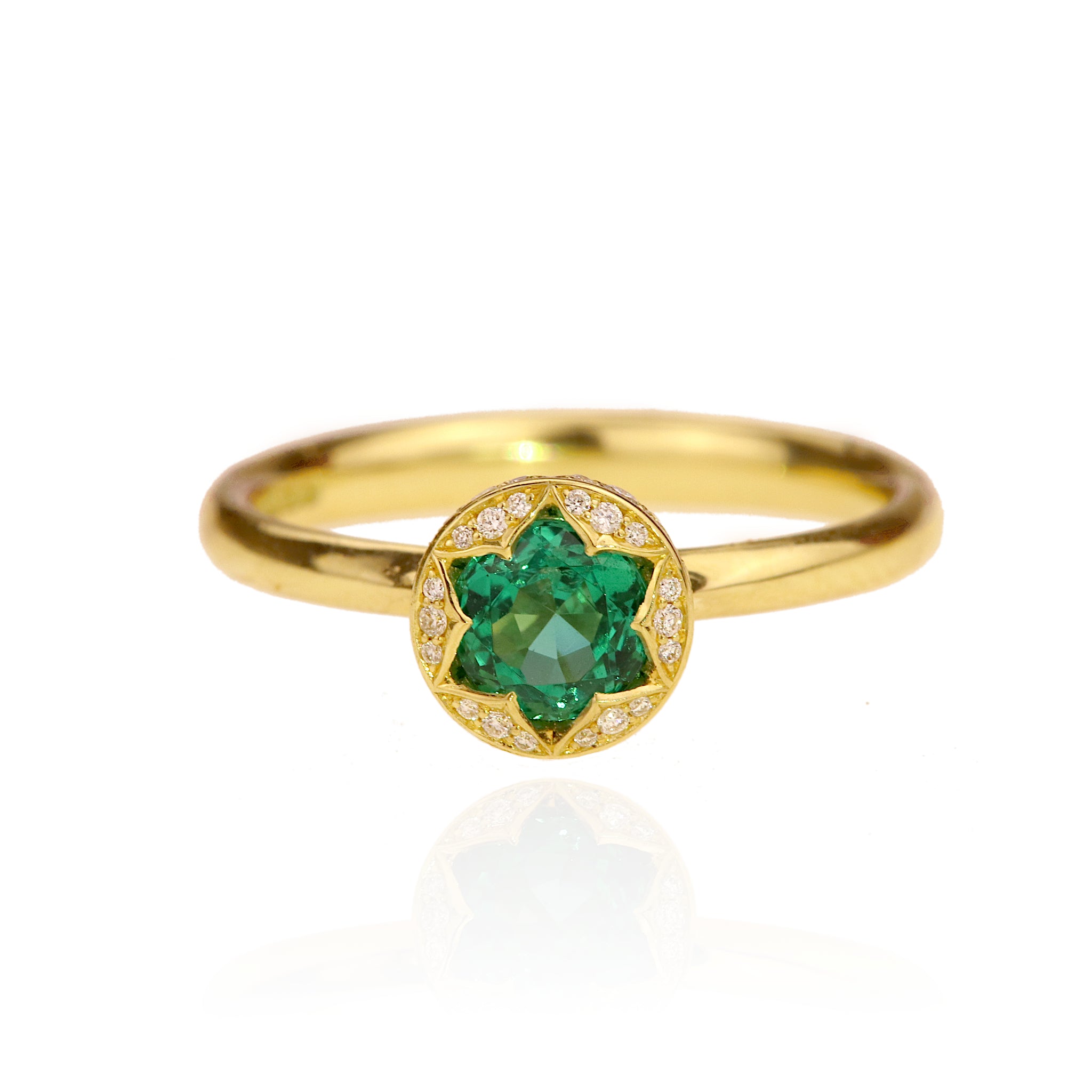 Tesoro Emerald Ring